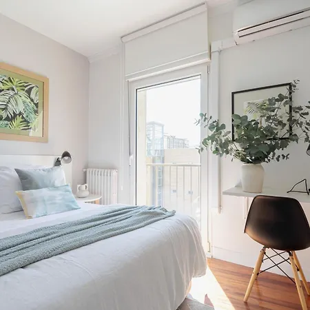 Sea Views From 4 Balconies Walk Score 90 * Saint-Sébastien