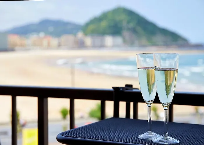 Sea Views From 4 Balconies Walk Score 90 Apartman *