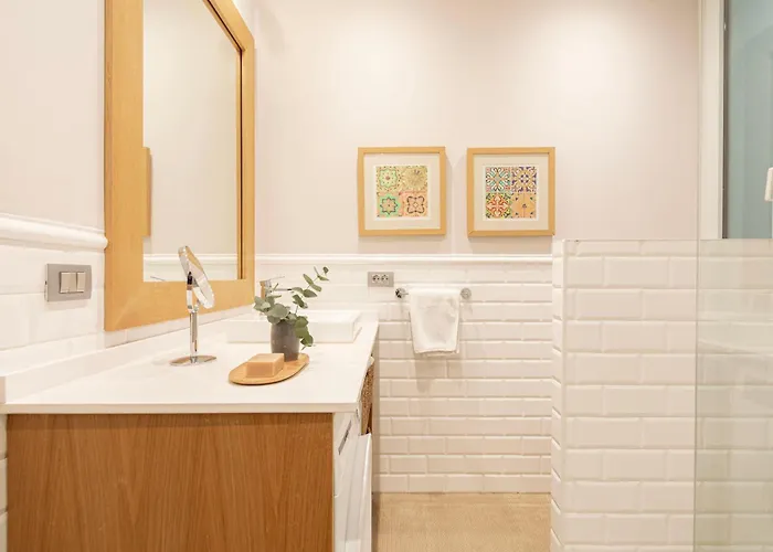 Sea Views From 4 Balconies Walk Score 90 Apartman